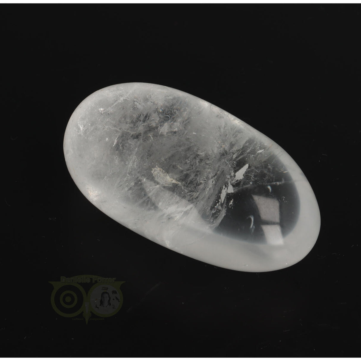 Bergkristal handsteen Groot Nr 24