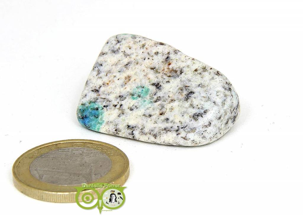 K2 (kitaniet) trommelsteen Nr 28