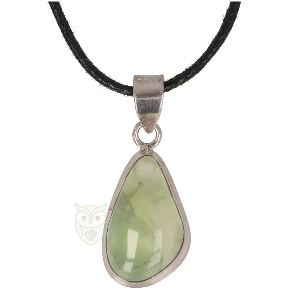 Prehniet zilveren hanger nr. 6, ovale lichtgroene edelsteen in 925 sterling zilver