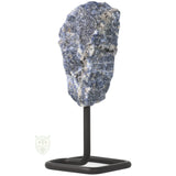 Sodaliet ruw op standaard nr. 15 - 318 gram | Edelsteen sculptuur