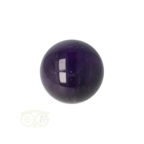 Amethist bol 45 gram nr. 28 Ø 3,19 cm – dieppaars gepolijst in hand voor maatindicatie – Brazilië – Webshop Danielle Forrer