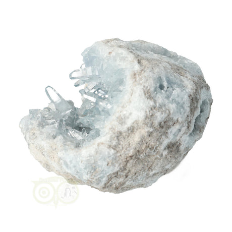 Celestien ruw mineraal met lichtblauwe kristallen