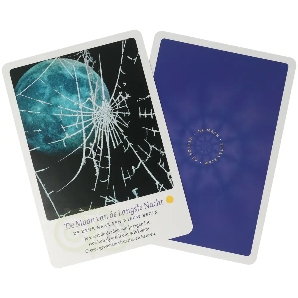 De Maan - 66 mystieke kaarten voor bewustwording