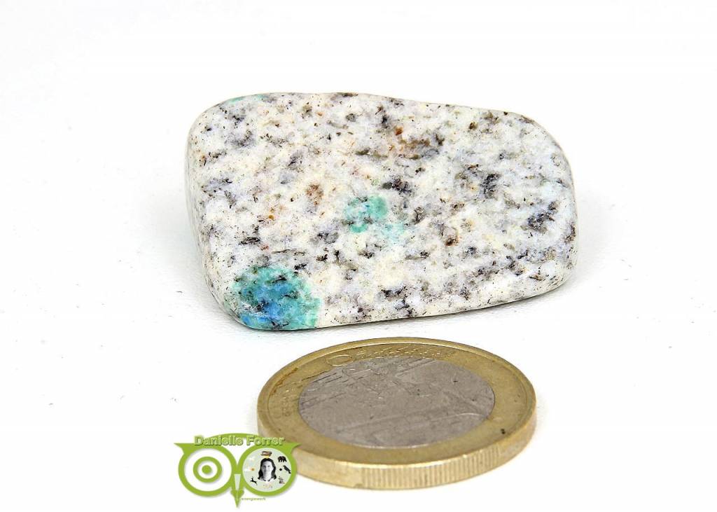 K2 (kitaniet) trommelsteen Nr 28