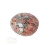 Handstein aus rotem Granit Nr. 12