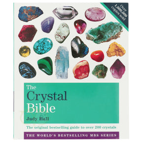 The Crystal Bible Volume 1 Judy Hall voorkant – Engelstalig kristallenboek 200 kristallen referentiegids 400 pagina's – Webshop Danielle Forrer